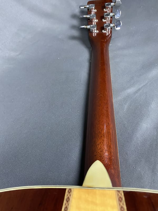 Morris LF-5 Tree of Life acoustic guitar in sunburst Japan