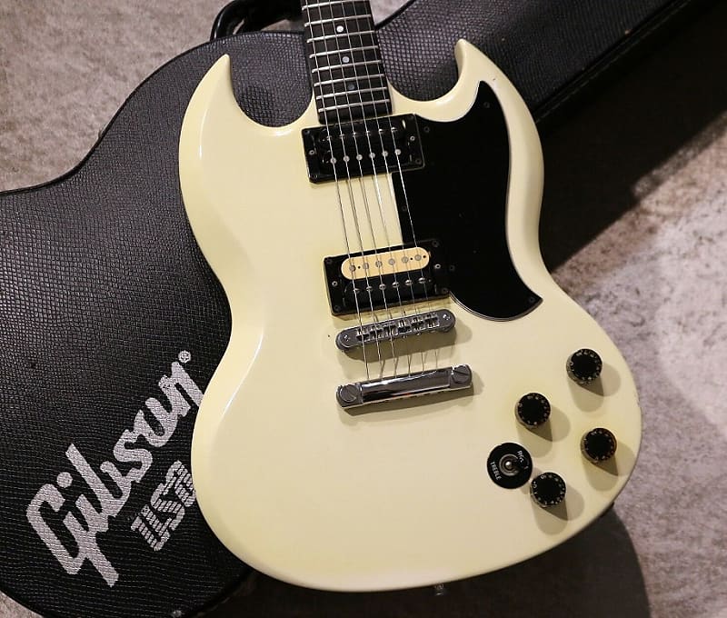 Gibson The SG Deluxe 