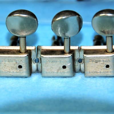 Rare 1960's Kluson Deluxe 6 in line tuning pegs for Left Handed stratocaster, Telecaster, jazzmaster image 2