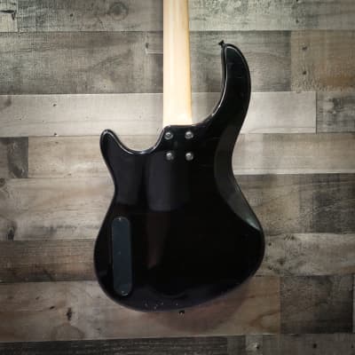 Dean Edge 09 Bass Guitar, Classic Black image 2
