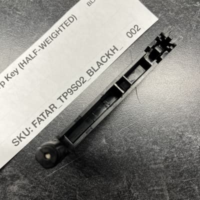 Fatar Replacement HALF Weighted SHARP/BLACK Key (TP/9S Keybeds) for Kurzweil K2000, Alesis Quadrasynth, Ensoniq SQ2, GEM WX2, Equinox 61, Oberheim OB-3 imagen 3