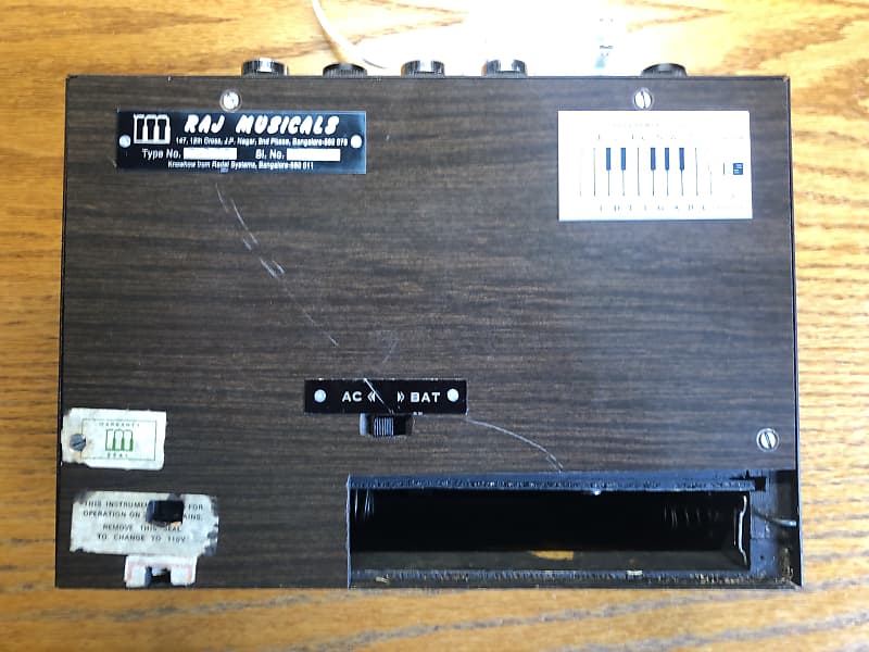 Raj Musicals (Radel) Saarang Electronic Deluxe, Shruti Raj Musicals (Radel) Saarang Electronic Deluxe, Shruti