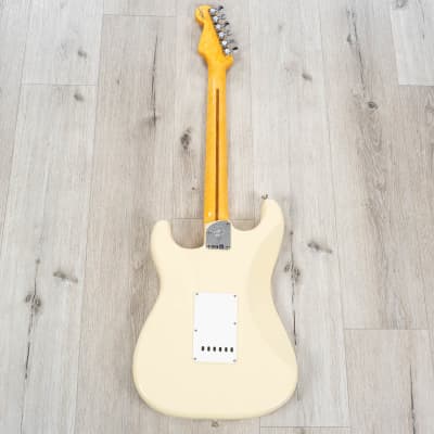 Fender American Custom Stratocaster Guitar, Maple Fingerboard Vintage Blonde NOS image 6