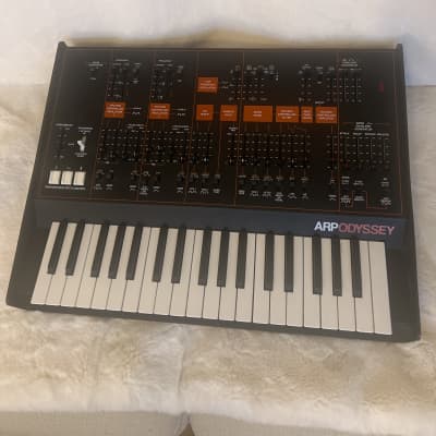 Korg ARP Odyssey Rev3 37-Slim Key Duophonic Analog Synthesizer 2015 - Present - Black/Orange