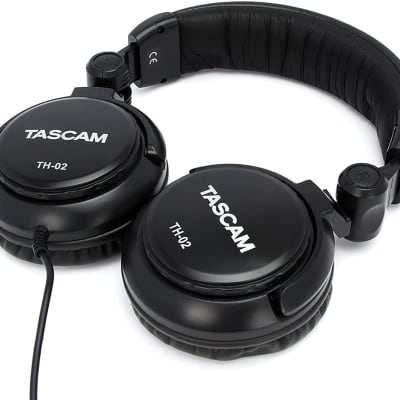 Tascam TH-02 Closed Back Studio Headphones, Black image 6