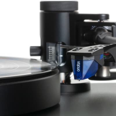 Music Hall Stealth 3-Speed Direct Drive Turntable with 2M Blue Cartridge image 8