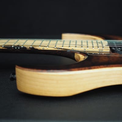 Halo MERUS 6-string Guitar with EVERTUNE 🤘🏻 Claro Walnut Burl, Pale Moon Ebony, Bare Knuckle Pickups image 10
