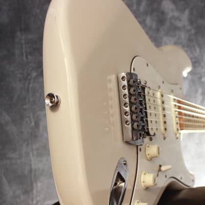 Daion Superstrat-Style White 1988 image 8