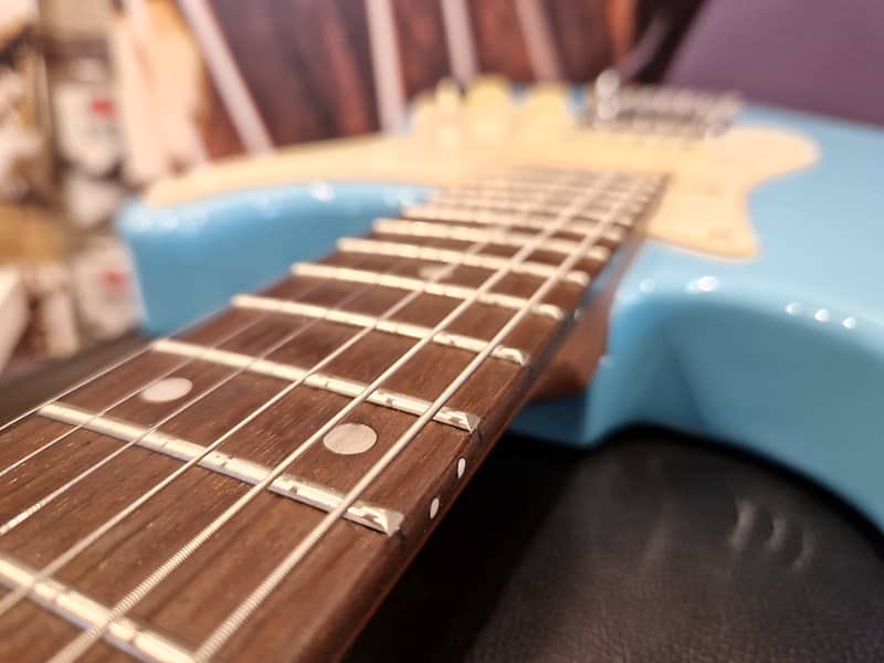 Mooer GTRS Guitars Standard 800 Intelligent Guitar (S800