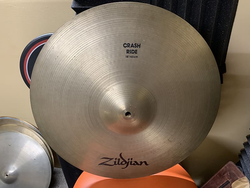 Zildjian 18 inch A Crash Ride Cymbal 1561 grams -DEMO VIDEO