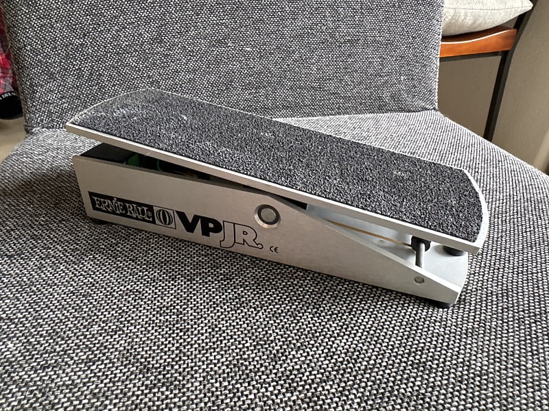 Ernie Ball VPJR Tuner