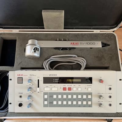 Akai Professional RARE EVI1000 Controller and EWV2000 Synth Module w/cable