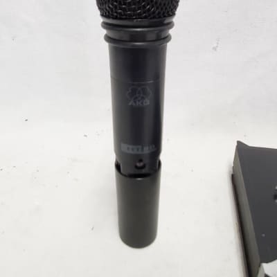 AKG WMS80HT SR80 & HT80 Wireless Handheld Microphone System #634 Good Used Working Condition Set image 2