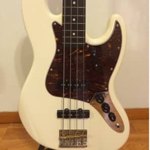 PRICE DROP Squier Classic Vibe Jazz Bass  Olympic White image 1
