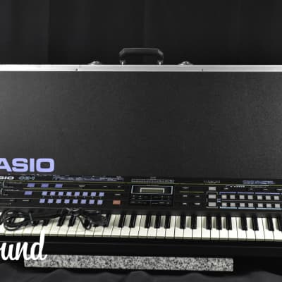 CASIO CZ-1 Phase Distortion Digital Synthesizer in Very Good Condition.