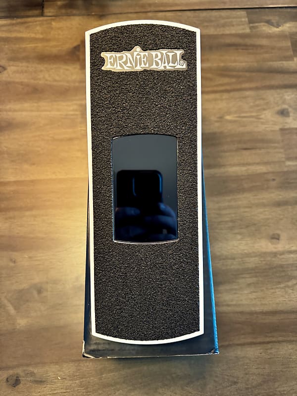 Ernie Ball VPJR Tuner