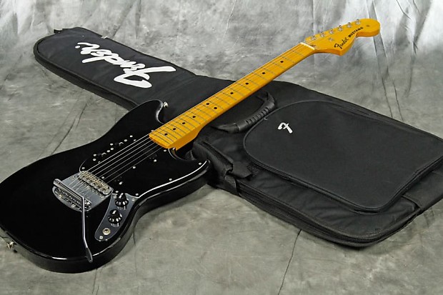 Fender Japan MG77 Mustang Black | Reverb