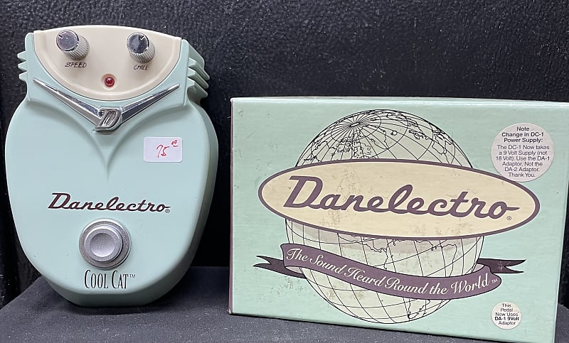 Danelectro Cool Cat Chorus