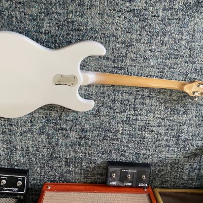 Mosrite Ventures 1991 - Hand Signed by Semie! image 3