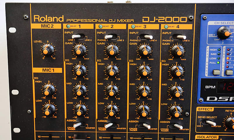【ジャンク】Roland DJ-2000ProfessionalDJ Mixer Roland DJ-2000 Professional DJ Mixer 4 channel Mixing Used