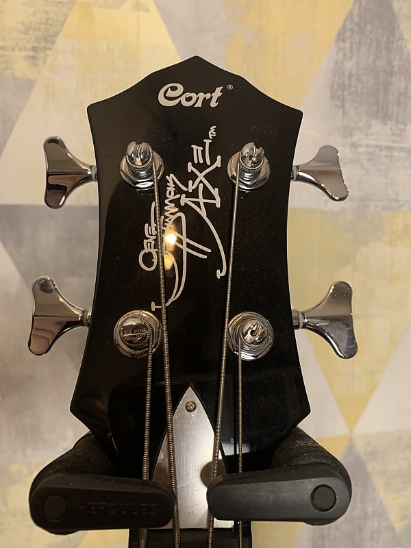 Cort Gene Simmons Axe Bass Black