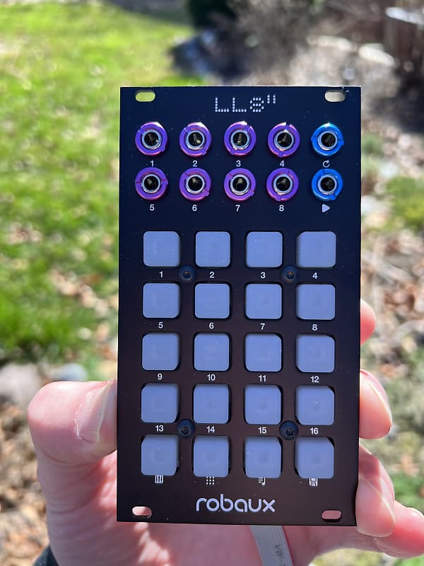 Robaux LL8 ii 2022 eurorack drum trigger sequencer