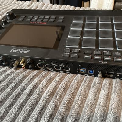 Akai MPC Live II Standalone Sampler / Sequencer 2020 - Present - Black image 4