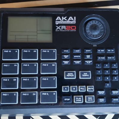 Akai XR 20 Drum Machine (battery powered only)