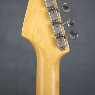 Chandler San Francisco Stratocaster Reissue 57 1999 2 tone sunburst image 8