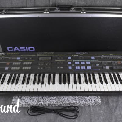 CASIO CZ-5000 Phase Distortion Digital Synthesizer in Very Good Condition