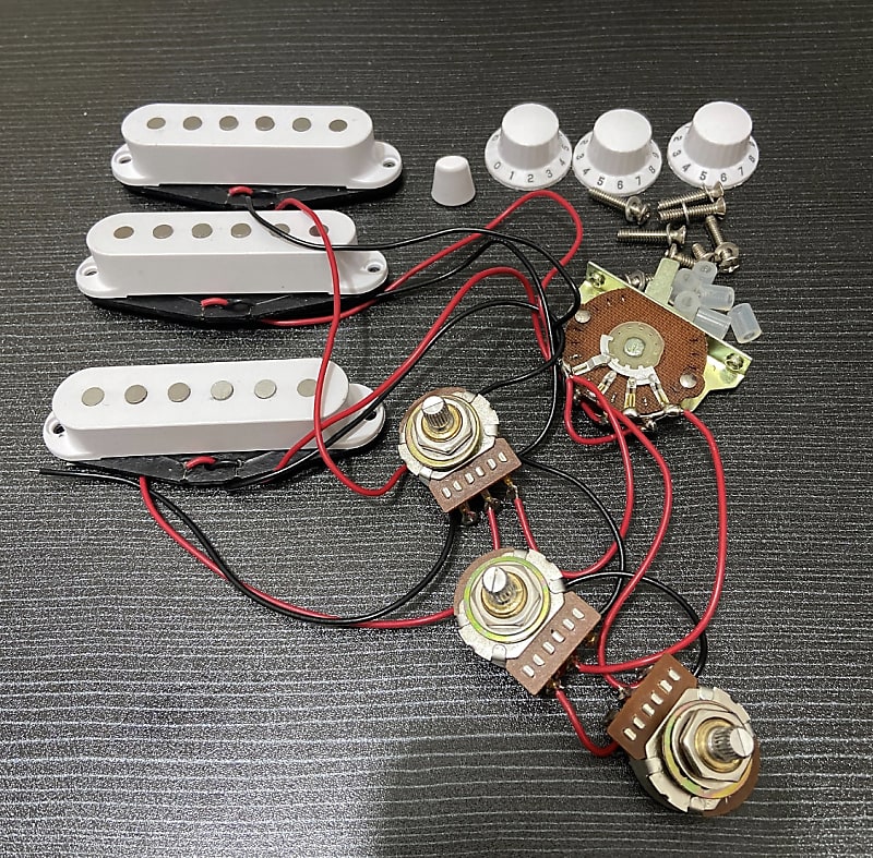 PRS Paul Reed Smith SE Silver Sky Pickups wiring SSS set | Reverb UK