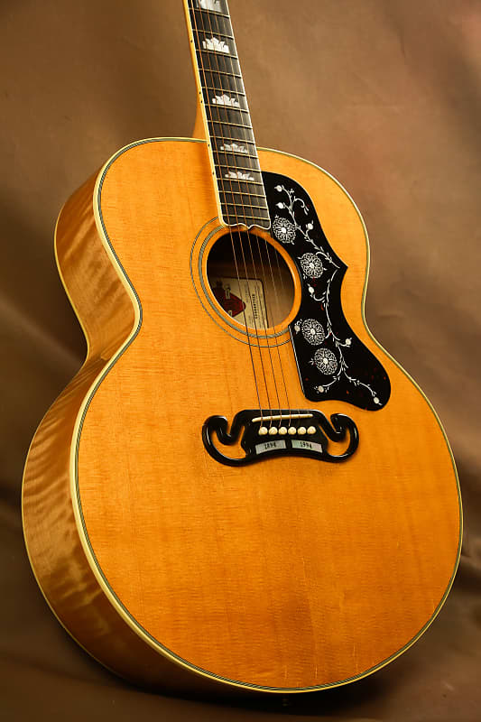 イダ　Gibson SJ-200 Gibson SJ-200 Standard Acoustic/Electric Guitar - Ebony
