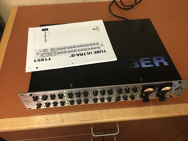 Behringer T1951 Tube Ultra-Q with output transformers and Sovtek tubes
