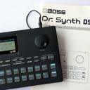 Boss  DS-330 Dr.Synth