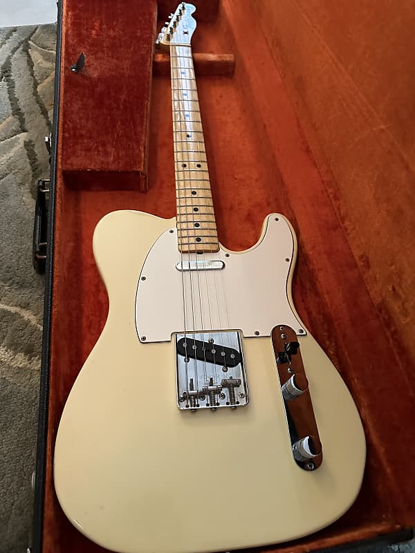 Fender Telecaster with Maple Fretboard 1970 - 1975 - Blonde image 1