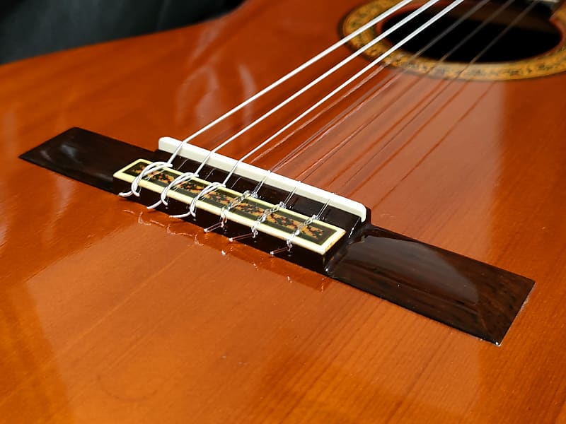 Legendary luthier] Yamaha GC-6D (1973) - Signature of T.Kato