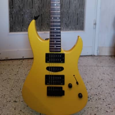 YAMAHA　YG821D Yamaha YG 821D 1993 Antique Sunburst | Reverb Poland