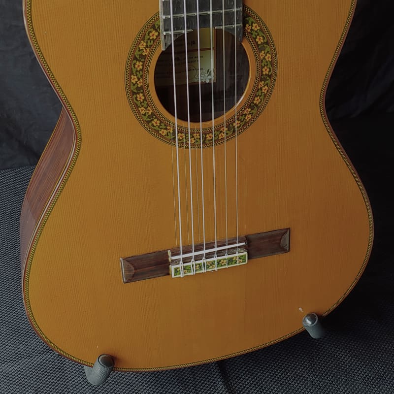 Jose Ramirez 130 Anos cedar top classical guitar with case and