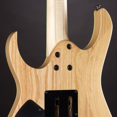 Ibanez RG652AHM RG Prestige 6-String Electric Guitar (Right-Hand, Antique White Blonde) image 8