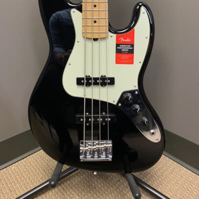 Fender American Professional Jazz Bass  Black image 2