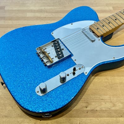 Fender  J Mascis Signature Telecaster 2022 - Bottle Rocket Blue Flake + Gigbag image 1