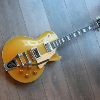 GIBSON 