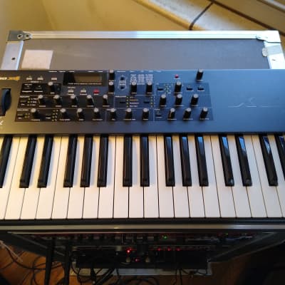 Dave Smith Instruments Mopho x4 44-Key 4-Voice Polyphonic Synthesizer 2013 - 2018 - Black with Wood Sides image 1