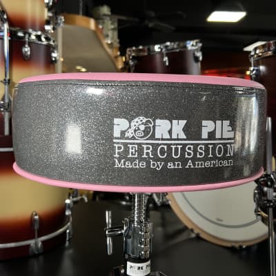 Pork Pie Round Drum Throne in Pink Top with Charcoal Sparkle Side image 2