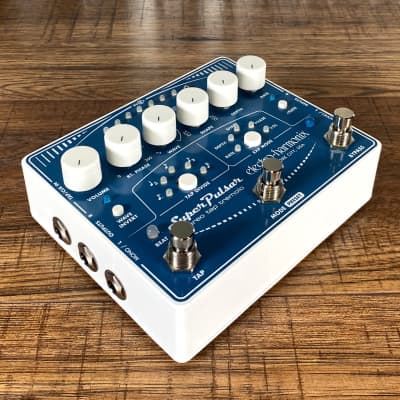 Electro-Harmonix EHX Super Pulsar Stereo Tap Tremolo Guitar Effect Pedal Used image 3