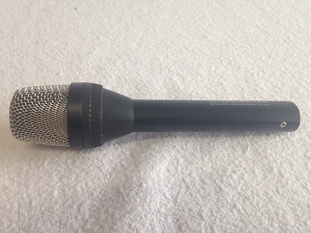 Sennheiser MD-43 Vintage Dynamic Cardioïd Microphone pas cher