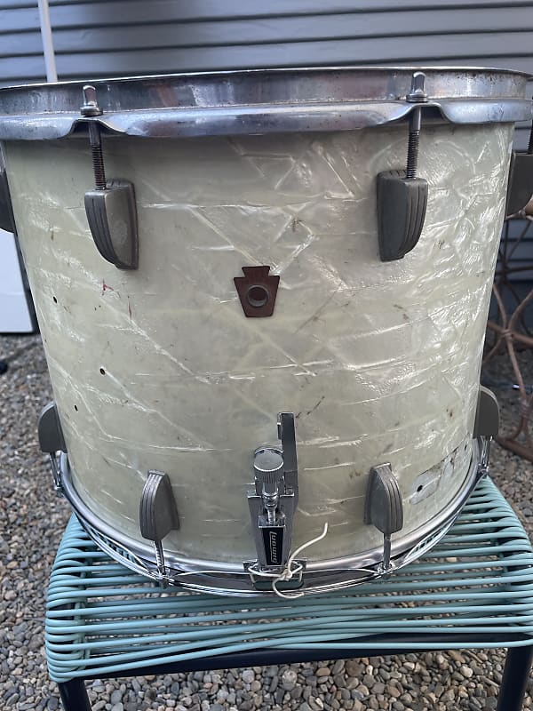 WFL 12x15” White marine pearl snare. image 1
