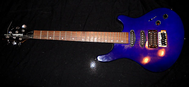 Washburn Maverick BT-4/DB 1997 Deep Purple / Blue Electric Guitar