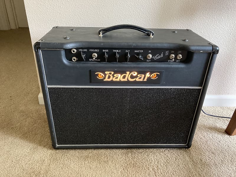 12/31まで限定価格　Bad Cat 2-Tone MATCHLESS BAD CAT 2-Tone Tube Amplifier Electric Guitar Pedal - 100V