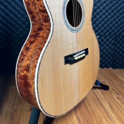 Hsienmo OM custom Full Solid Germany Spruce + Curly Quilted Mahogany image 3